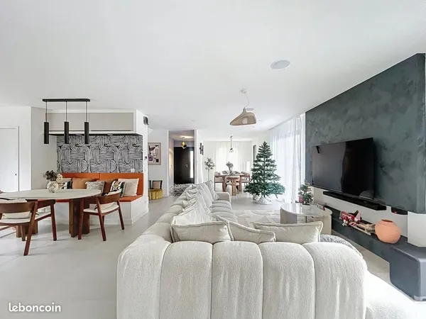 Maison 7 pièces 181 m² 