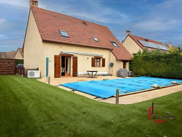 Maison 6 pièces 109 m² 