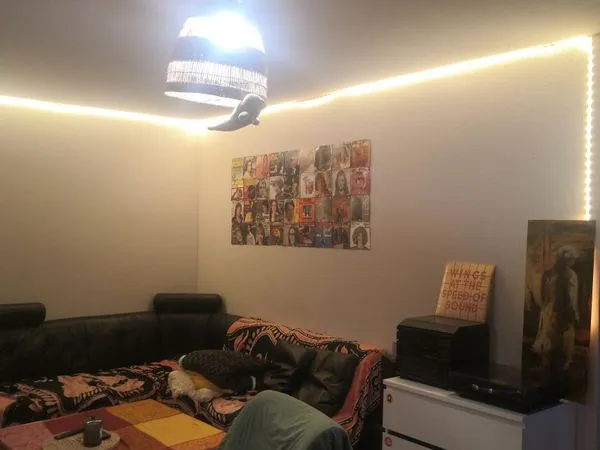 Chambre disponible en colocation - Bordeaux Chartrons - 450 euros tout compris 