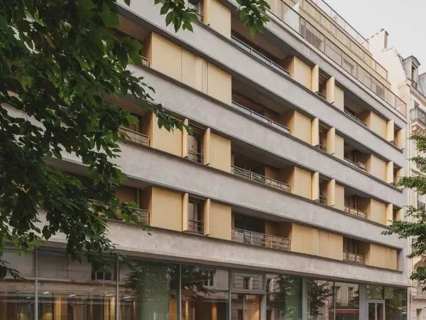Bureaux 1090 m² 