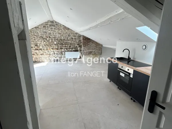 A VENDRE - MAGNIFIQUE COMBLES entièrement rénové - Terrasse TROPÉZIENNE - Quartiers 