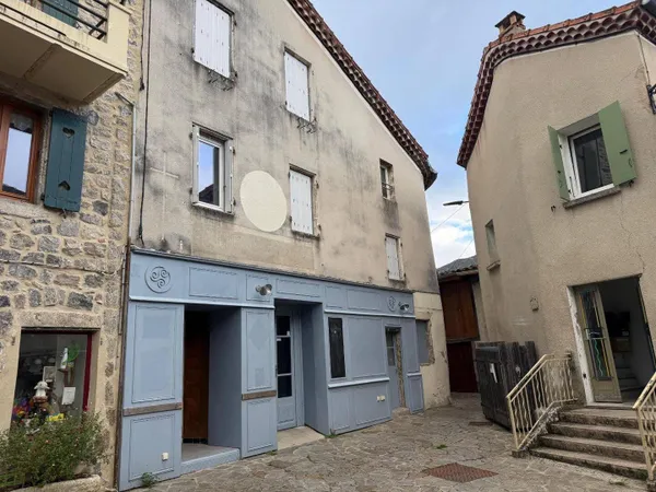Maison 7 pièces 147 m² 
