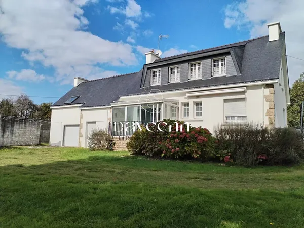 Maison avec vue dégagée 