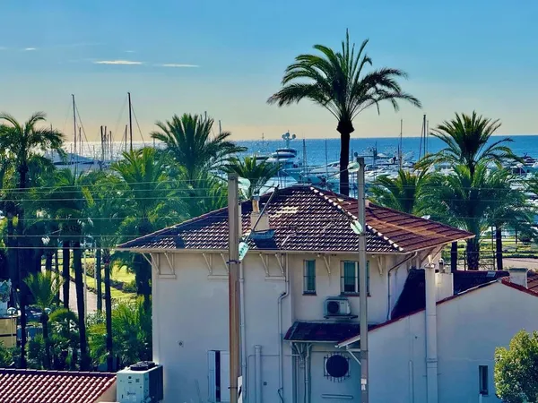 Cannes vente 2 pièces vue mer 