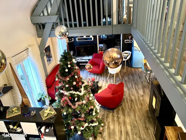 Propriété 7 pièces 198 m² 