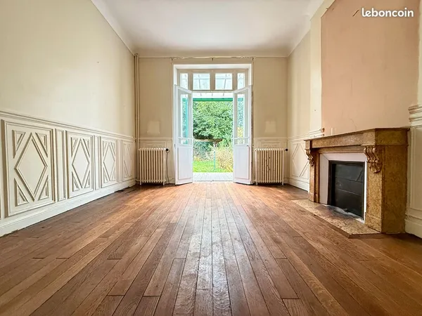 Maison 8 pièces 184 m² 