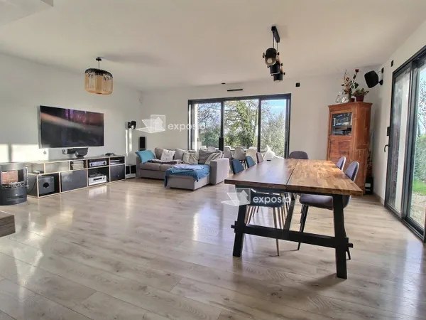Maison de plain-pied 4 pièces 97 m² 