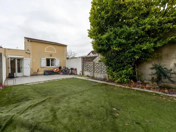 Maison de ville 6 pièces 131 m² 