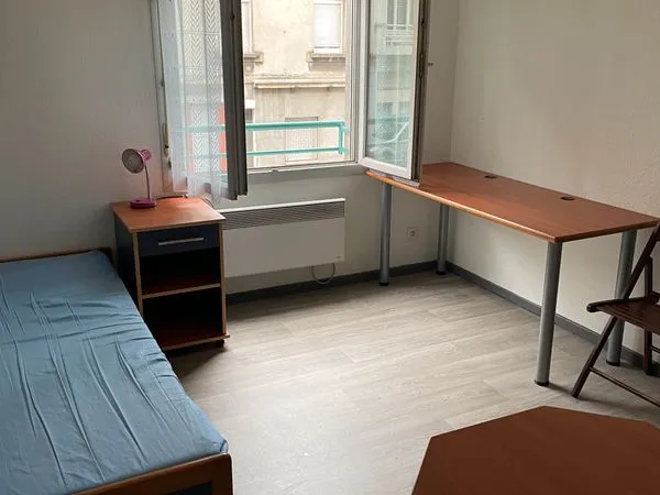 Studio meublé 