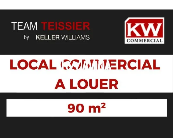 Local commercial 1 pièce 90 m²