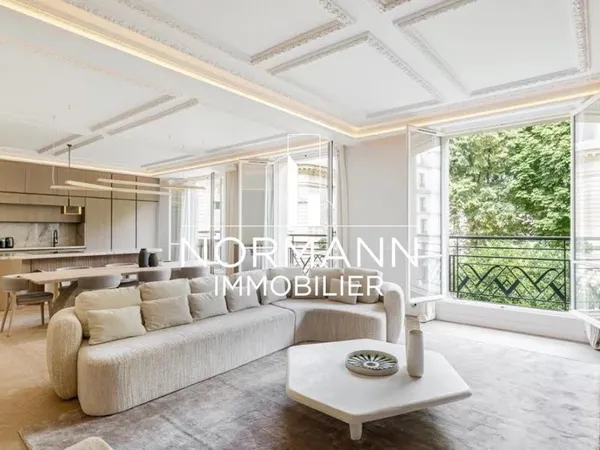 PARIS 8 - HOCHE / FRIEDLAND - 5 PIECES - 3 CHAMBRES 