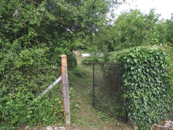 Terrain Constructible de 1271m² à Couture. CU Accepté 
