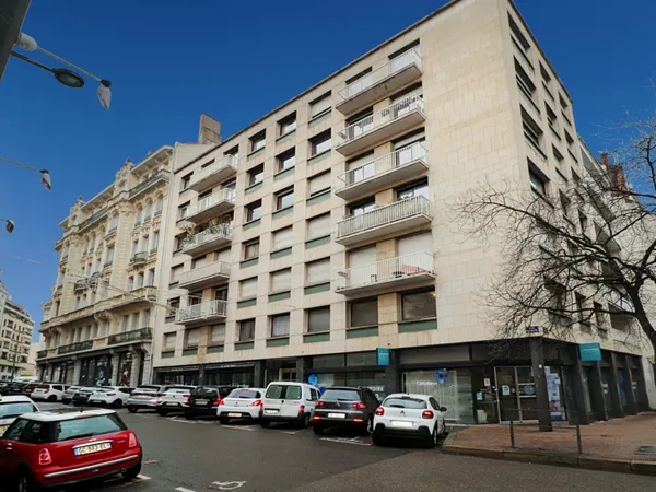 Loue chambre dans colocation appartement 