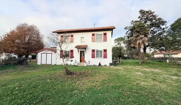 Maison 5 pièces 106 m² 