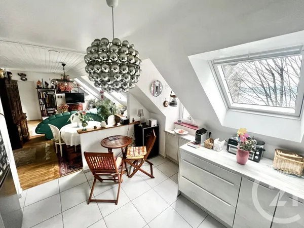 Appartement 3 pièces 58 m² 