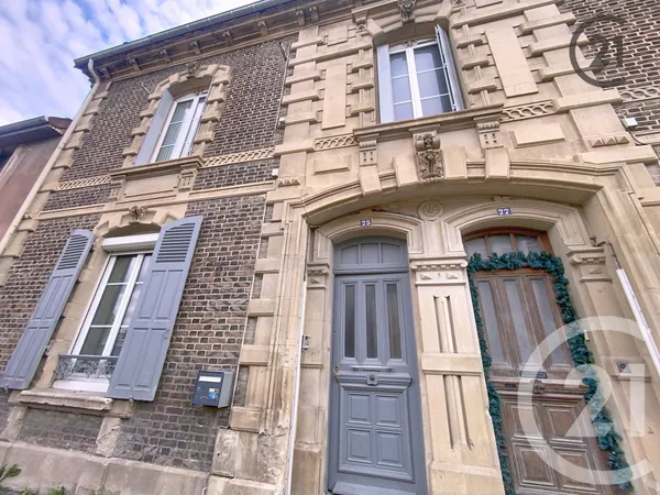 Maison 4 pièces 148 m² 