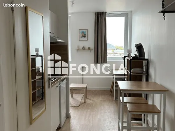 Appartement 1 pièce 19 m² 