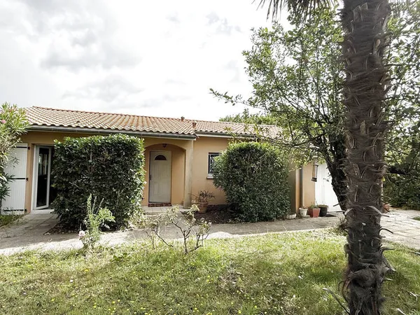 MERIGNAC secteur avenue de Magudas proche rocade maison de plain pied de 112,69 m2 sur une parcelle 