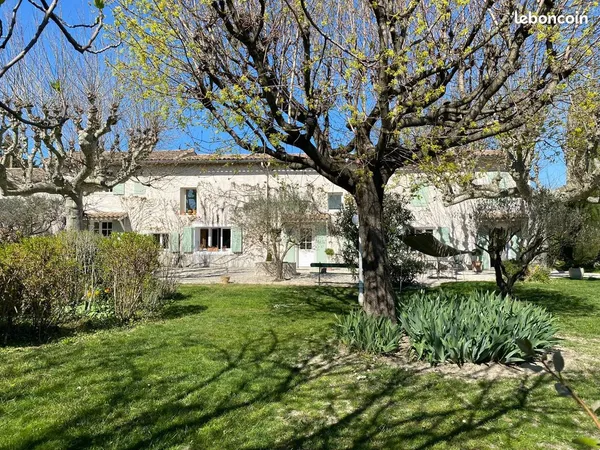 Propriété 10 pièces 286 m² 