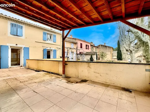 Appartement 3 pièces 64 m² 