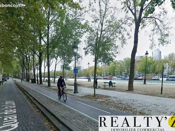 Local commercial 600 m² 