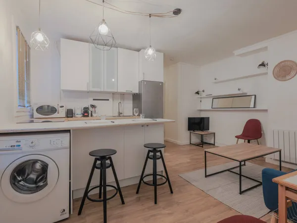 Loue appartement meublé 2 pièces 