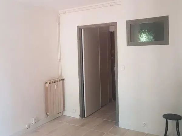Beau studio meublé 19m² avec balcon 