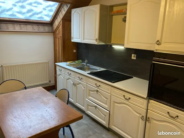 Chambre colocation pour filles à Belfort 