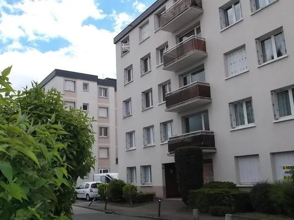 Parking - Garage Location Chartres   57€