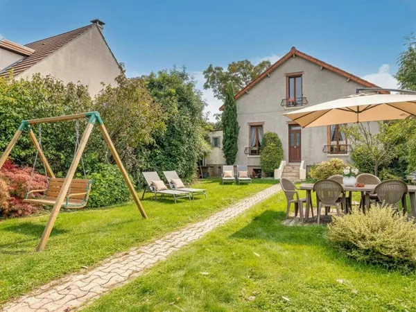 Maison 6 pièces 117 m² 
