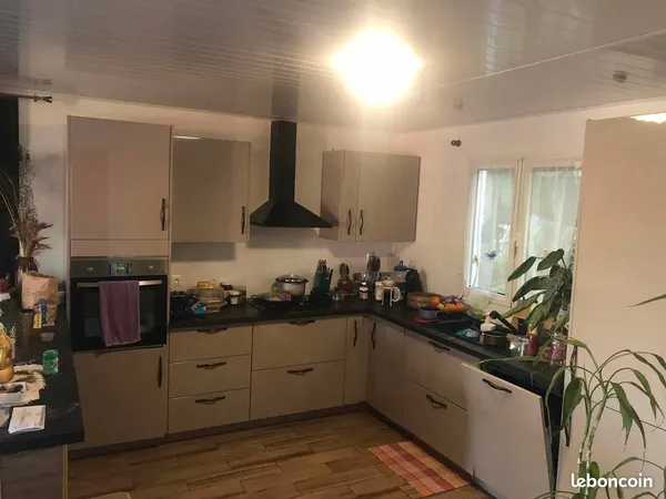 Loue chambre 500 euros 