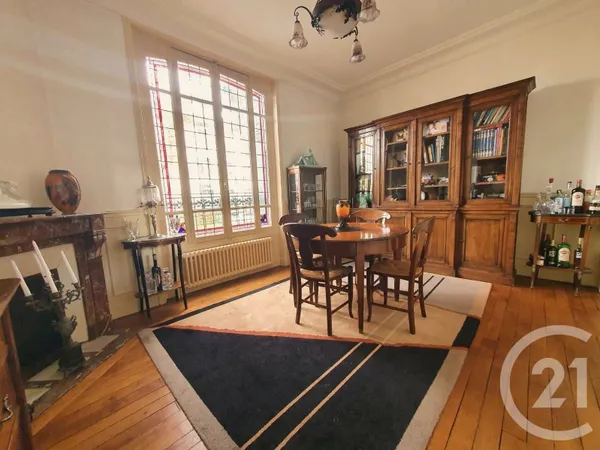 Maison 5 pièces 115 m² 