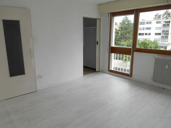 Appartement 1 pièce 27 m² 