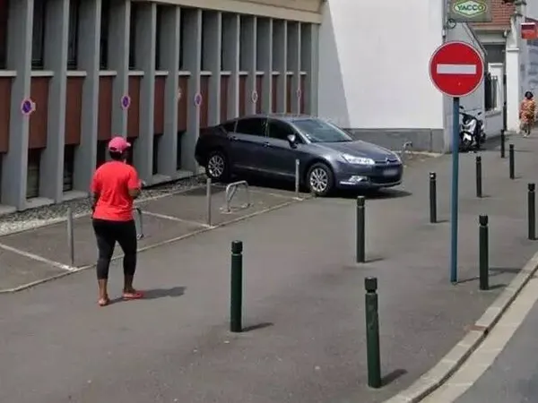 Parking 12 m² 