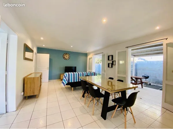 Magnifique Villa Opaline avec jardin, disponible de suite, à Etang Saint-Paul 