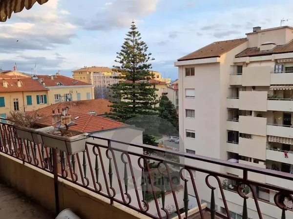 Appartement 1 pièce 30 m² 