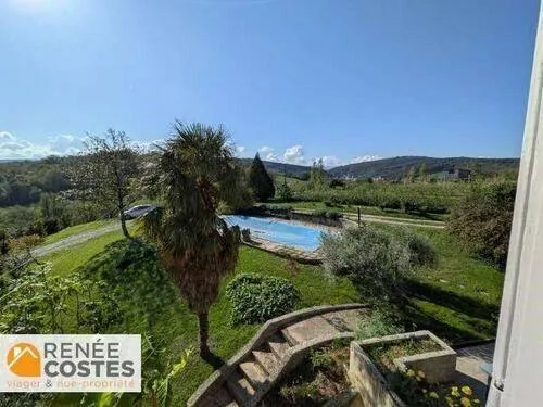 Maison 4 pièces 220 m² 