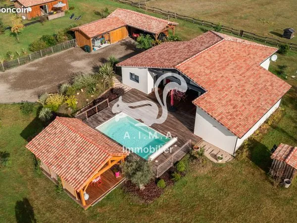 Maison 23 pièces 428 m² 