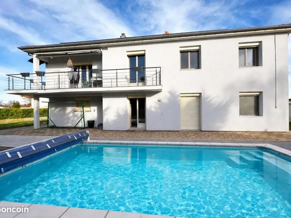 Appartement 7 pièces 171 m² 