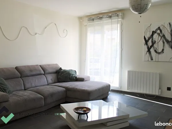 Appartement 3 pièces 64 m² 