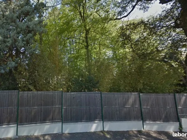 Terrain 1 430 m² Eysines 