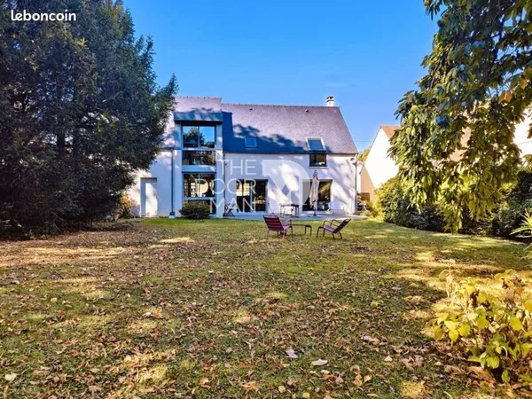 Maison 8 pièces 150 m² 