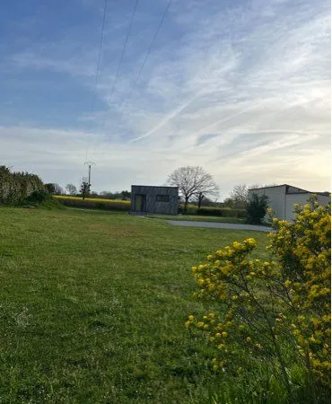 Terrain constructible +chalet 