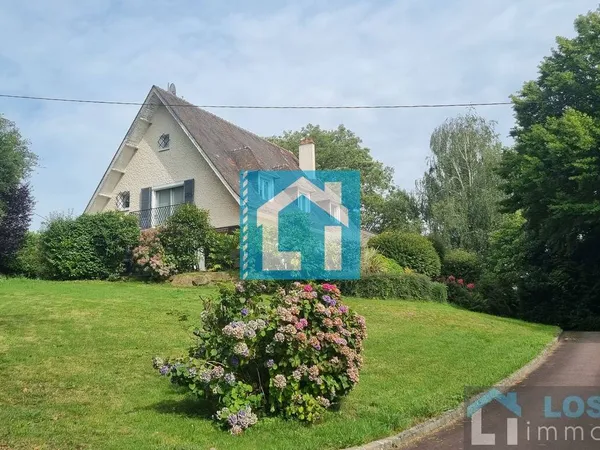 Maison 9 pièces 261 m² 