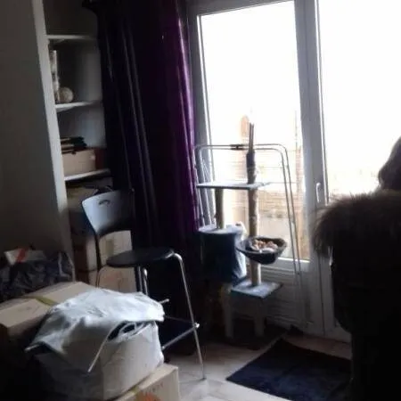 Studio 1 pièce 30 m² 