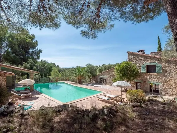 Maison de campagne 8 pièces 240 m² 