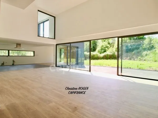 BOURGHELLES (59) Maison contemporaine à vendre 8 pièces