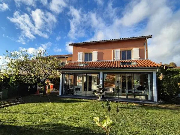 Maison 5 pièces 110 m² 