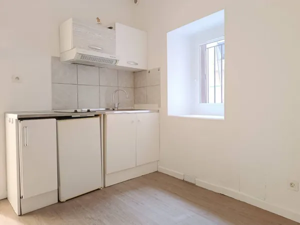 Appartement 1 pièce 17 m² 