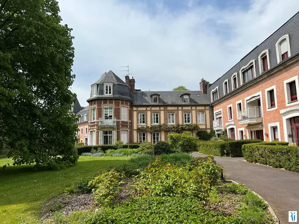 Appartement 4 pièces 82 m² 